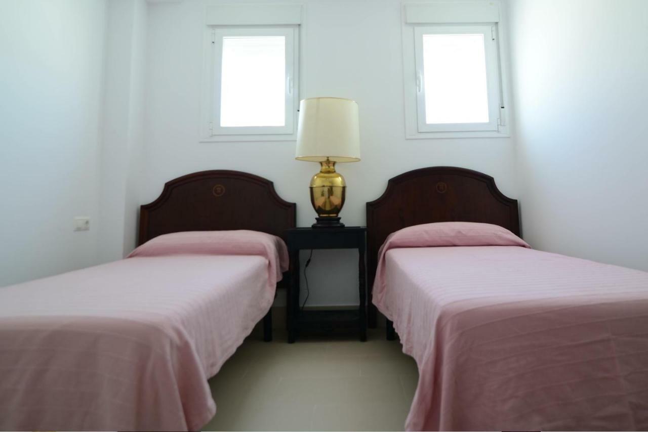 New Andalusian House 33 Free Private Parking Holiday home