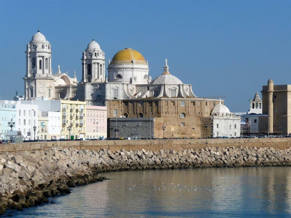 Estudio Deluxe Playa De La Victoria Apartment Cadiz