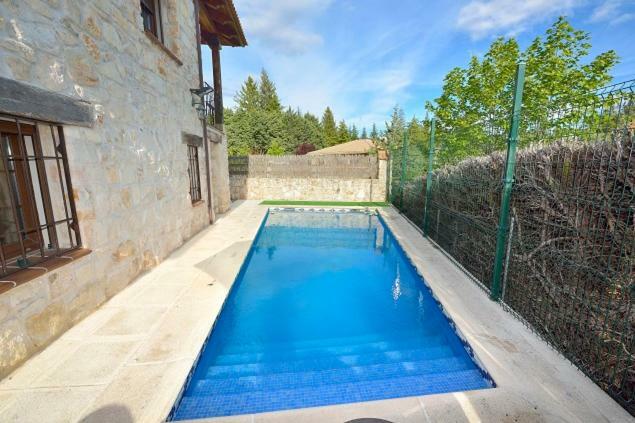 Casa Pedroches Las Navas del Marqués