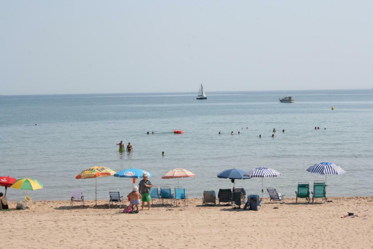 Сasa de vacaciones Holidays 4 *