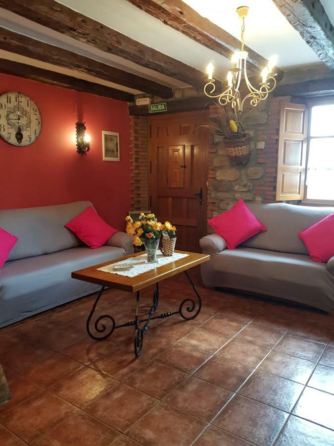 Holiday home Casa Rural Juntana *