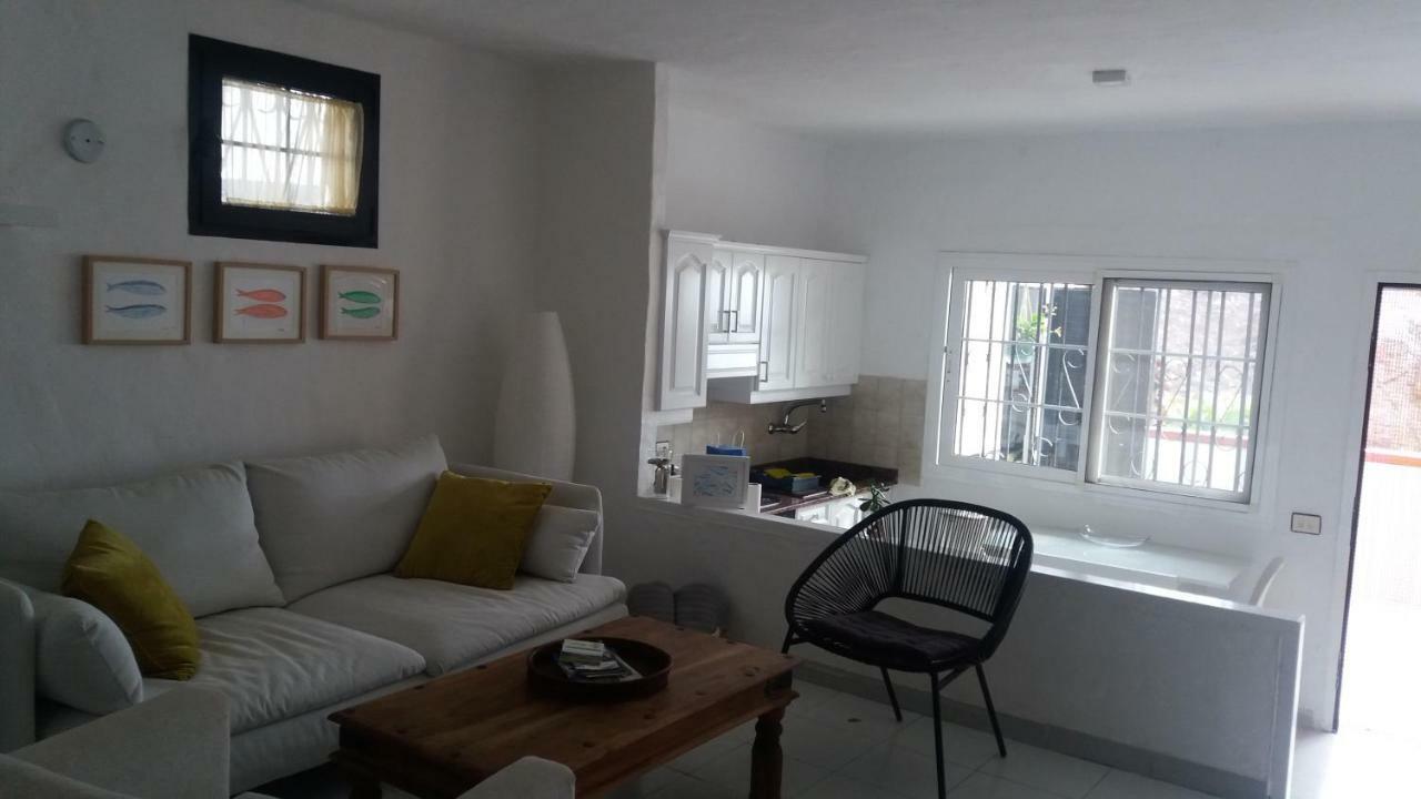 Faro De Apartamento Sardina