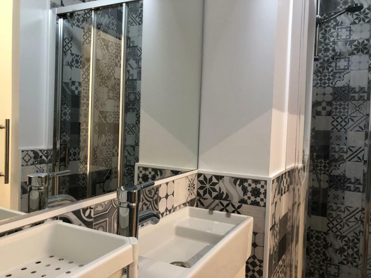 Hotel del amor Cabildo Castelar