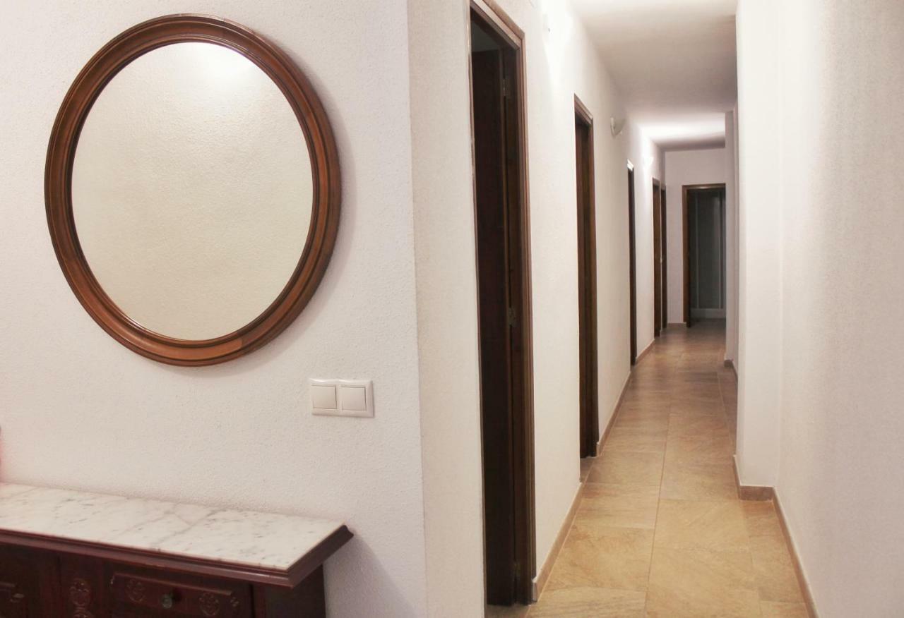 A Stone's Throw From Santa Barbara Apartamento Alicante