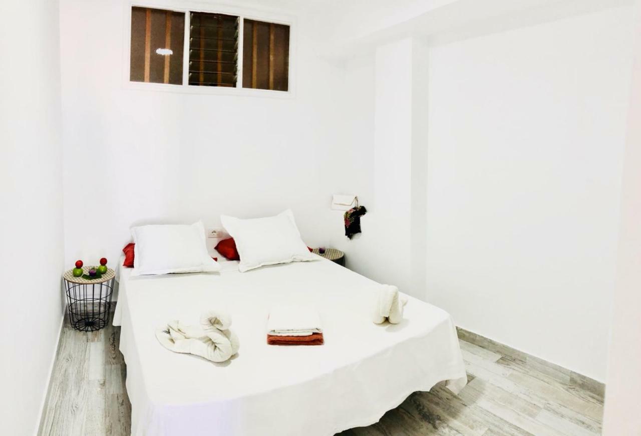 Vistas View Apartment Los Cristianos (Tenerife)
