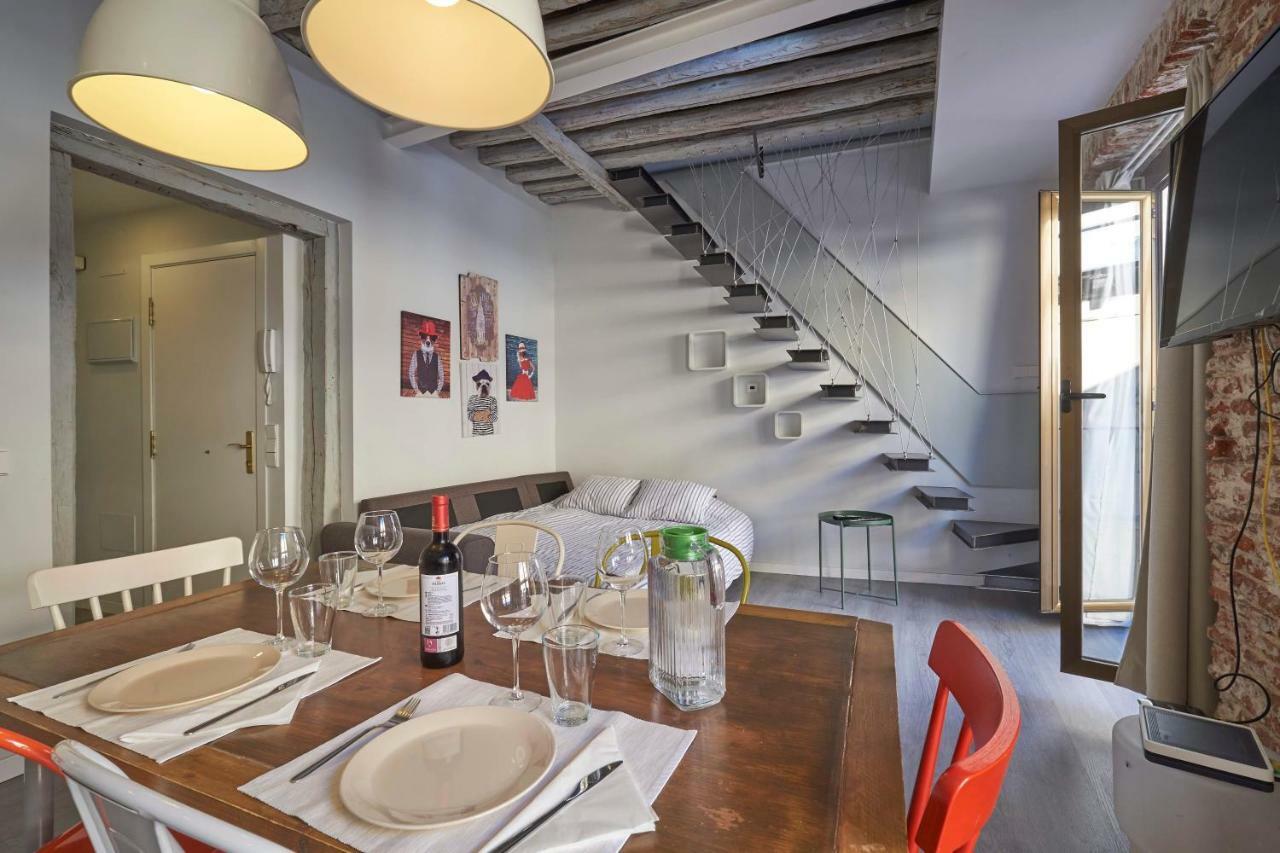 Stylish Apts Center Malasana- 1, 2 & 3 Bedroom Flats In Same Building Apartment