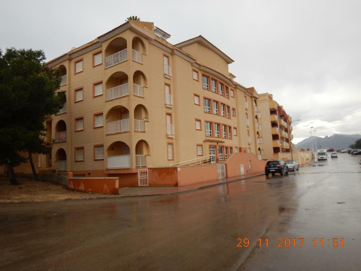 Amarillo Apartamento El Puerto de Mazarrón