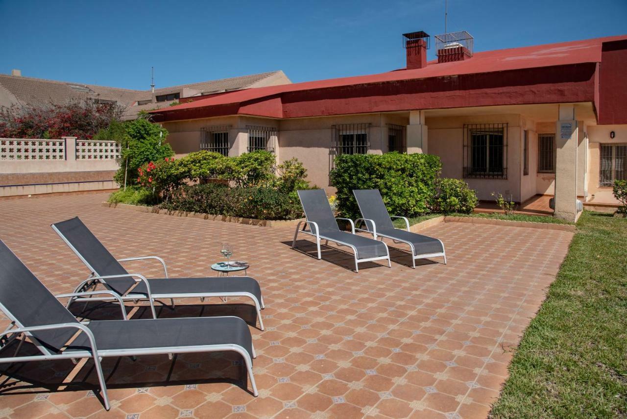 Chalet Geraneos 3 * Torrevieja