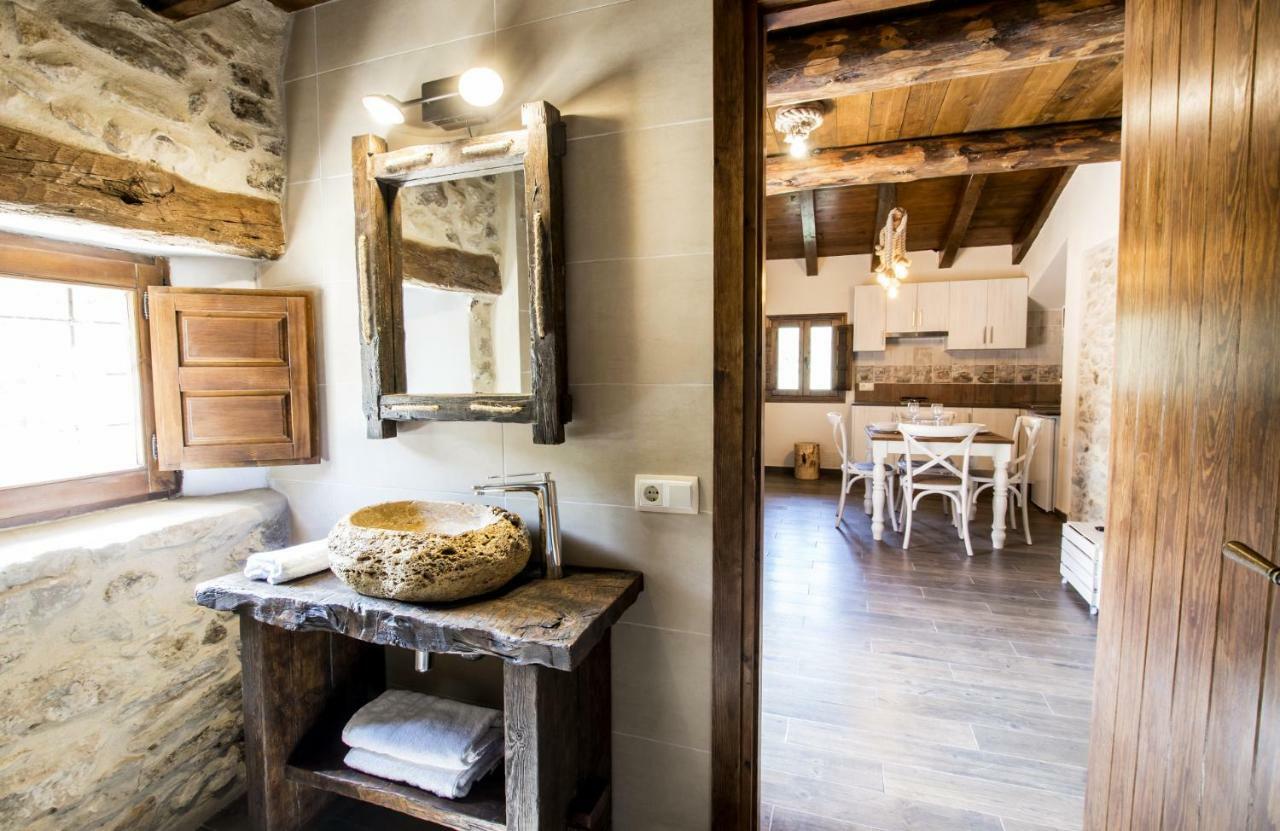 Masia El Cabrero Country house