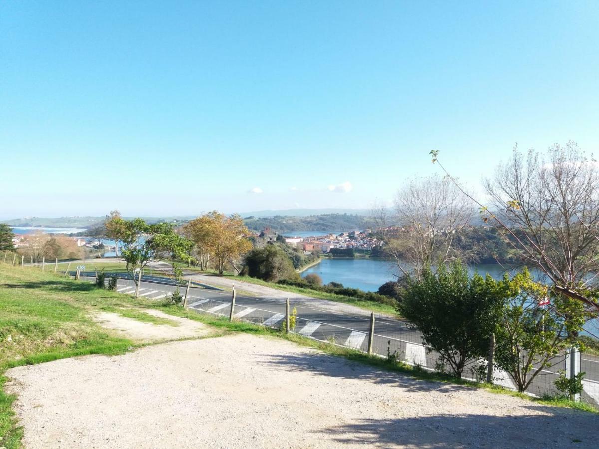 Santillan San Vicente De La Barquera