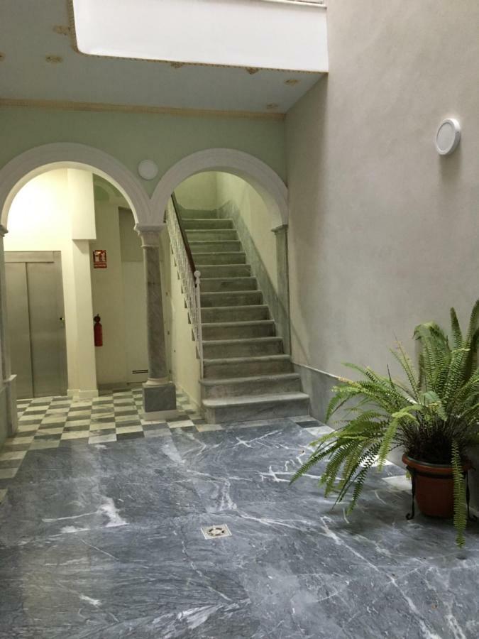 Apartamento Nuevo En Casa Tipo Palacio