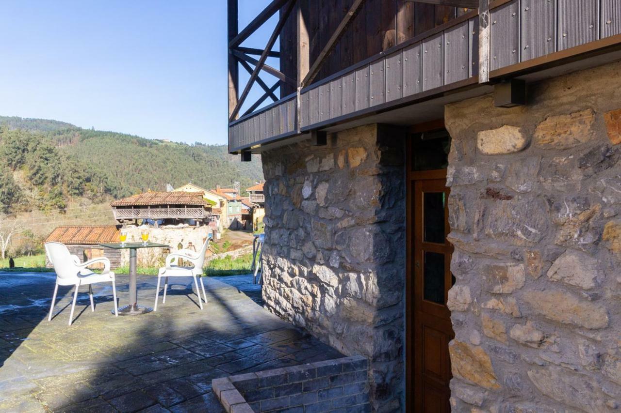 Casa Delfina * Pravia