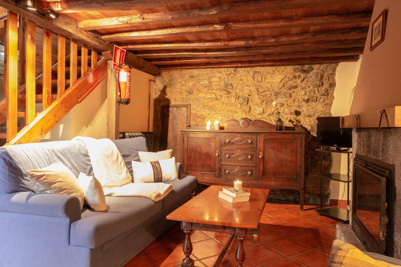 Casa Delfina * Pravia