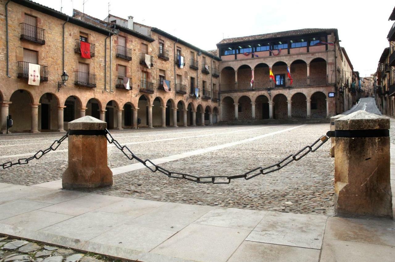 Balcones - Rural En Сasa de vacaciones Siguenza