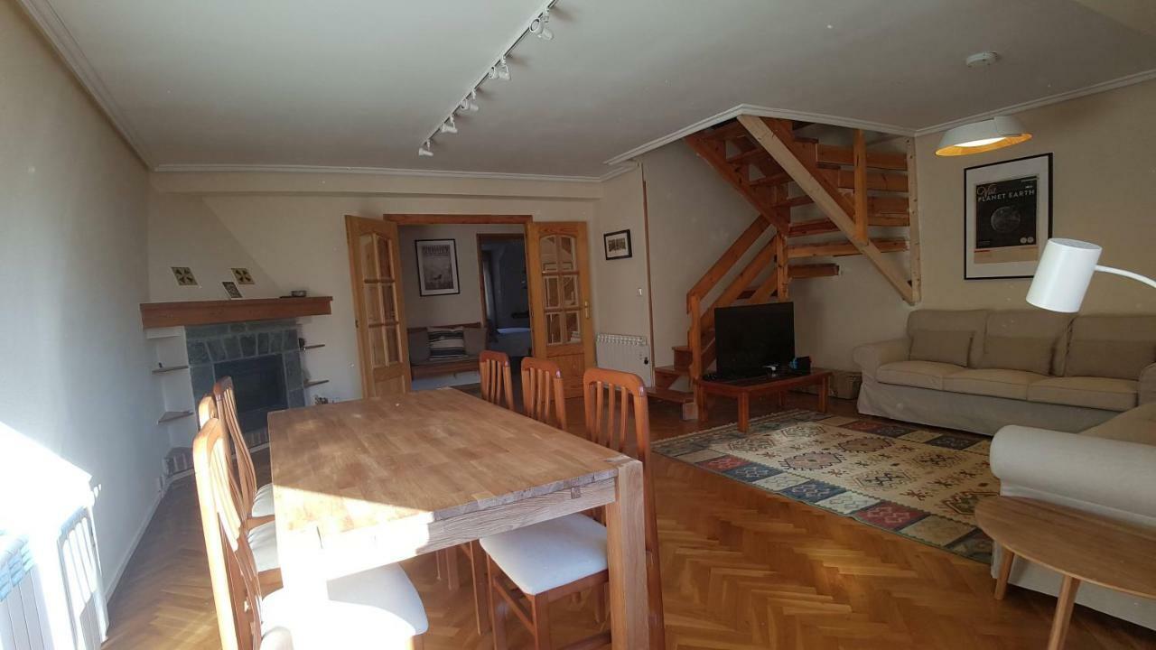 Atico Duplex Urb La Vina En Apartment Biescas (Aragon)