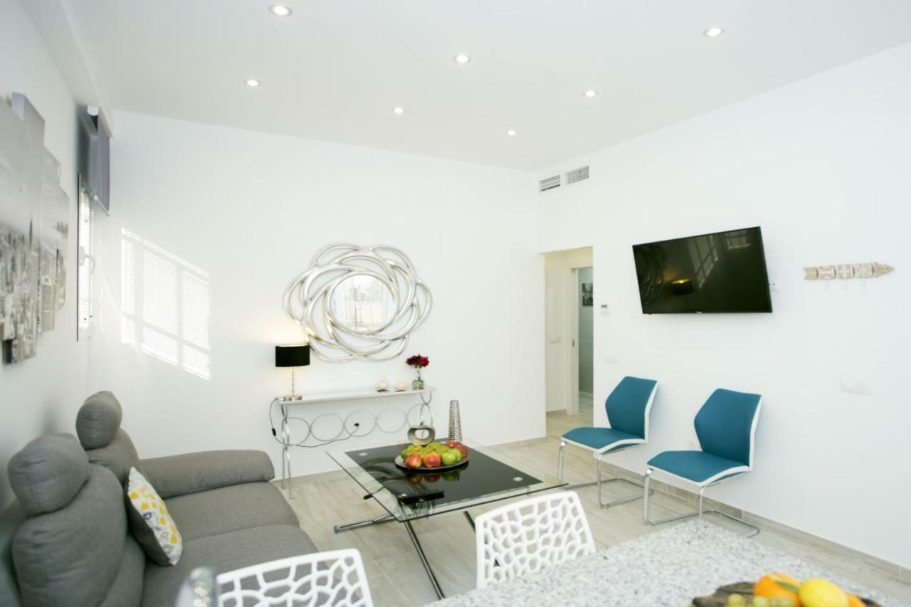 Monkó Center, Garden&pool O Apartamento Torremolinos
