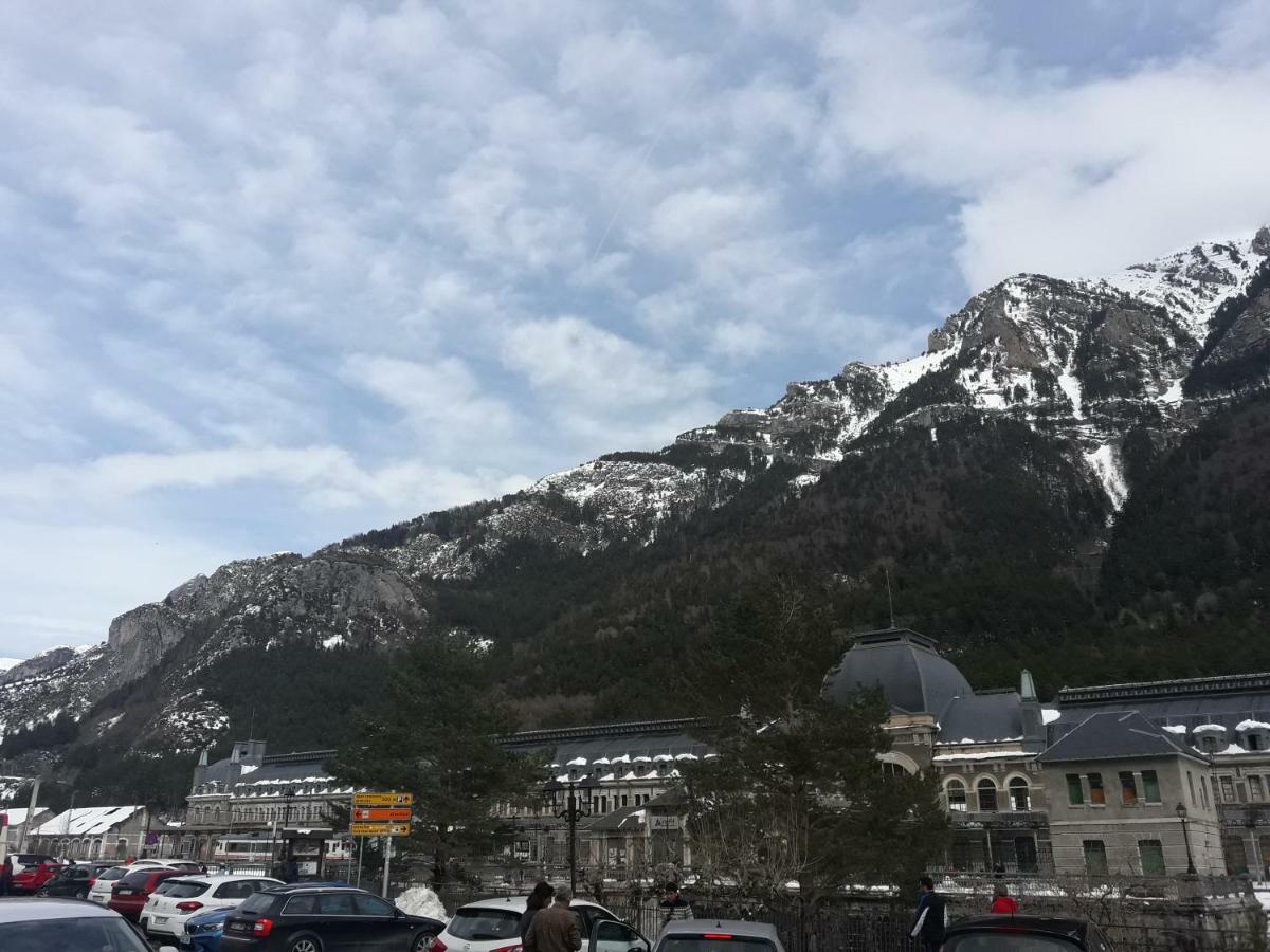 Apartamento Paseo De Ayerbe Nº5 Canfranc