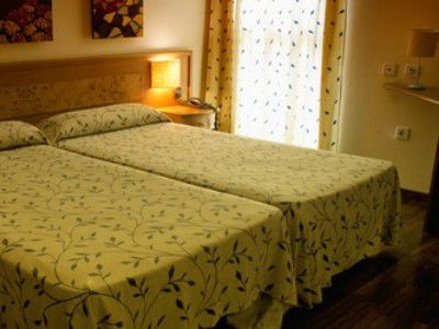 Crisol Quality Hotel Reus