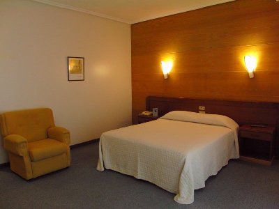 Hotel Colon Tuy 3*