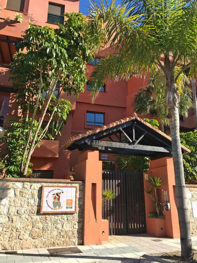 Sunny Tropical Coast,granada. Calle Rector Pascual Rivas Carrera