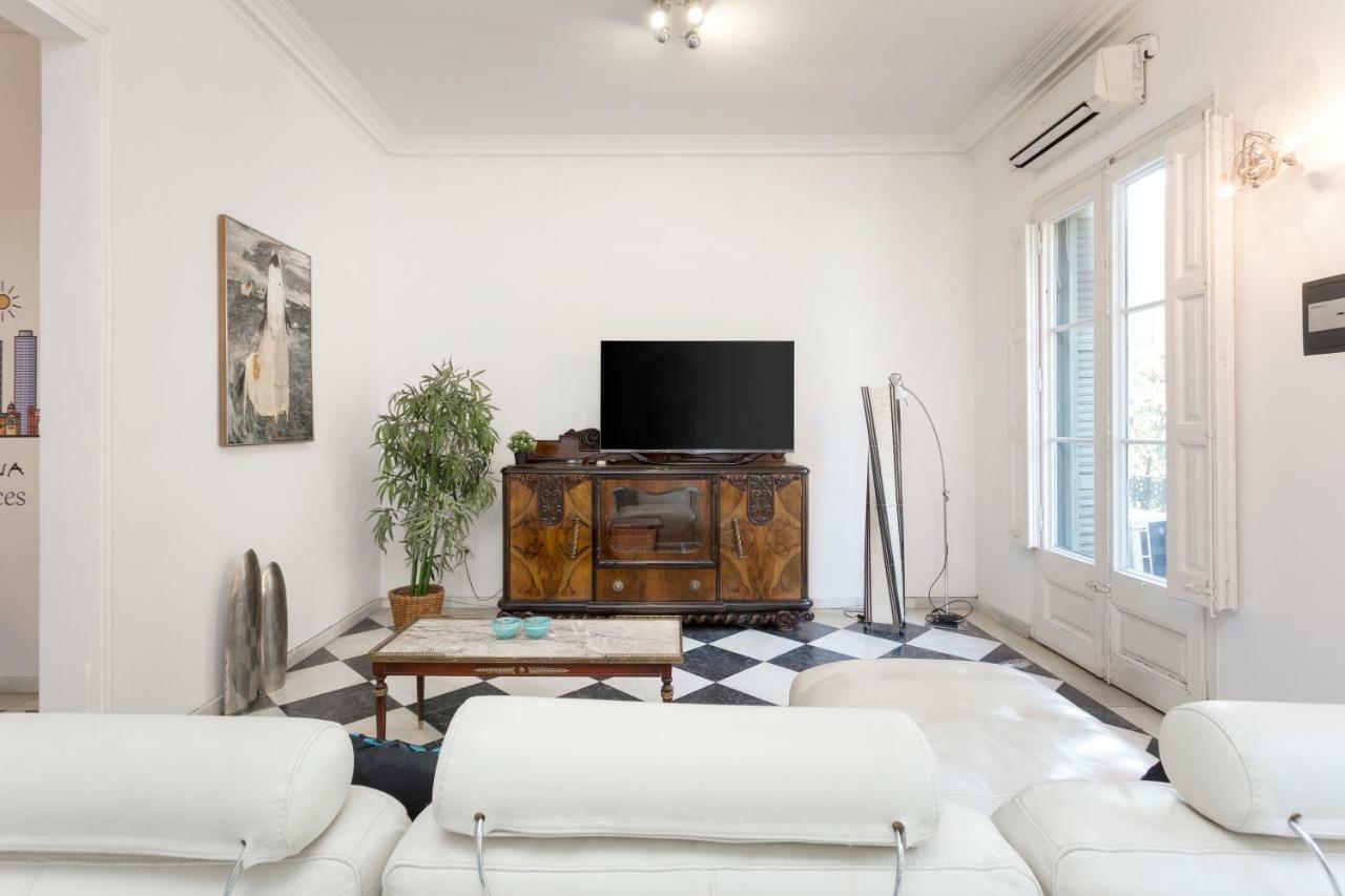 1229 - Awesome Center With Terrace Apartment Barcelona