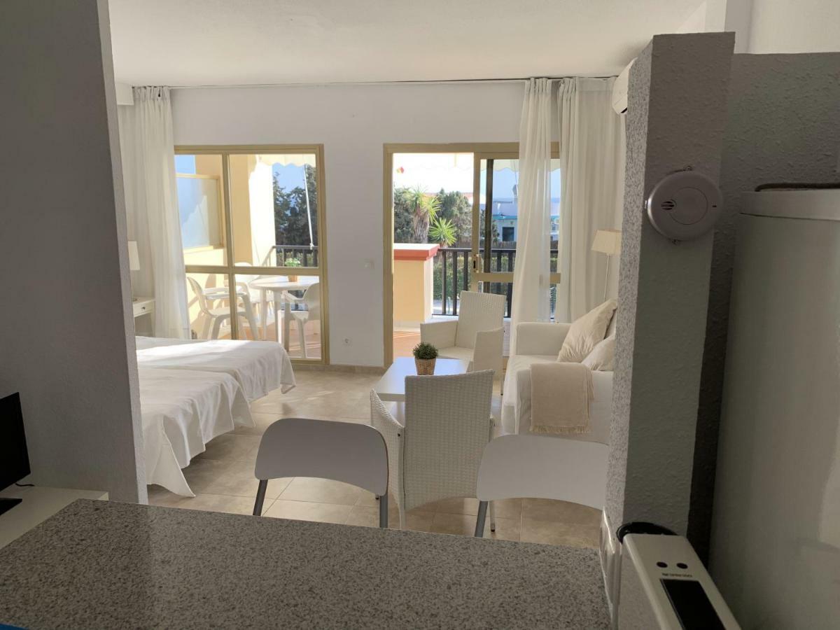 Estudio Primera Linea 50 Mtrs Playa. Fibra 600mb Apartamento *