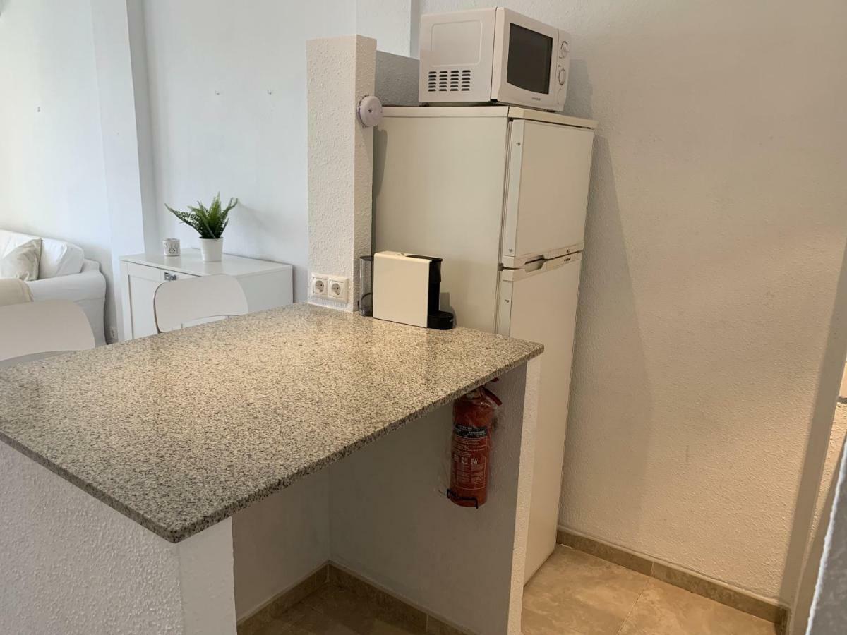 Estudio Primera Linea 50 Mtrs Playa. Fibra 600mb Apartamento Marbella