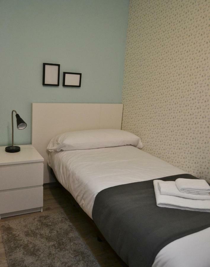 Tres Puentes Apartamentos&habitaciones Anguiano