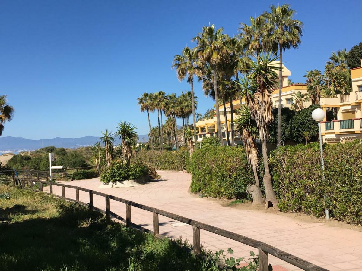 Estudio Primera Linea 50 Mtrs Playa. Fibra 600mb Apartamento Marbella