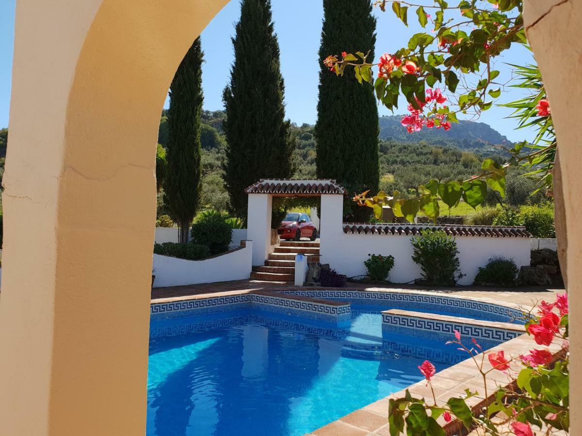 Casa Fuente De La Zorra * Alora