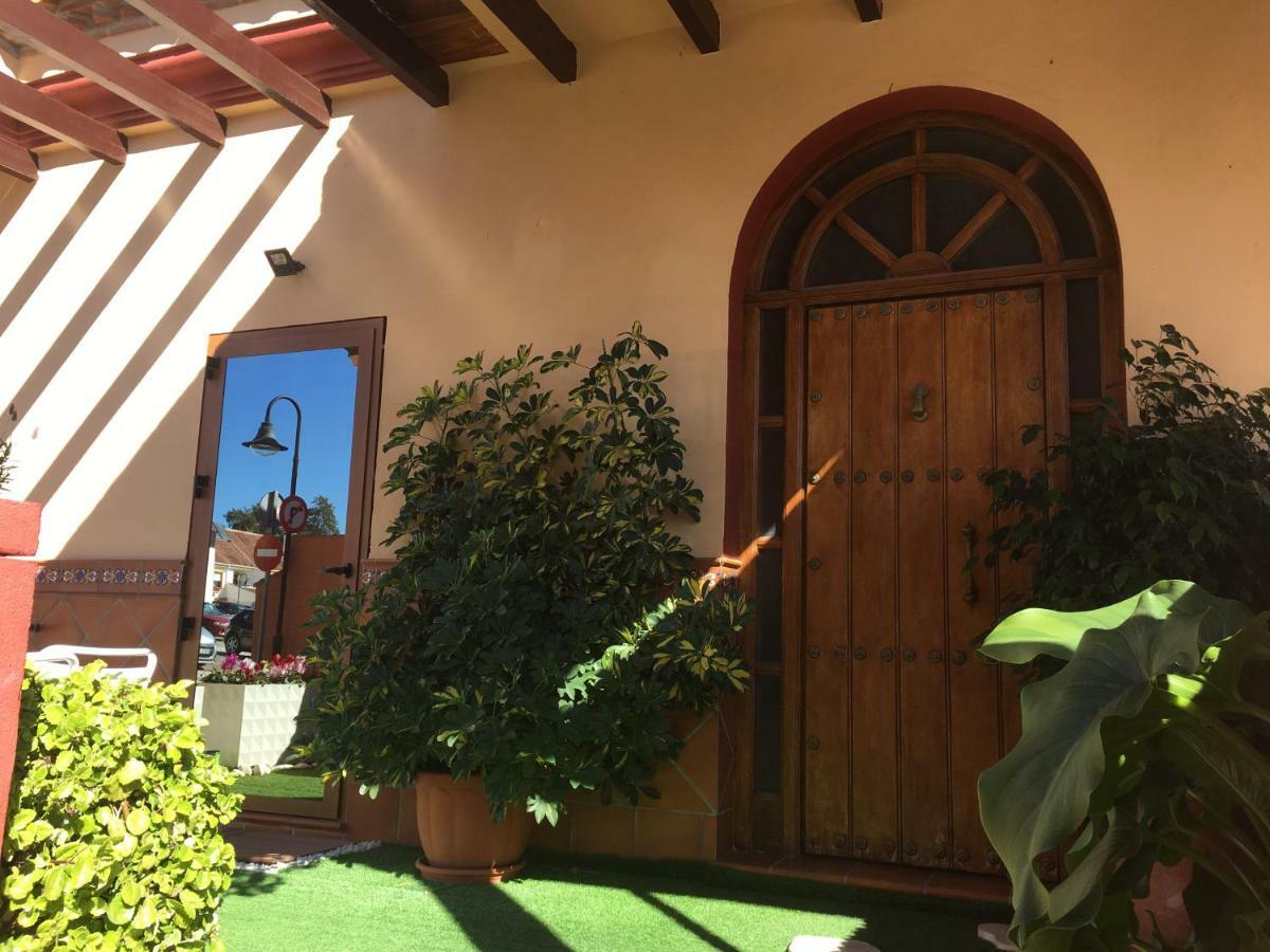Apartment With Private Patio