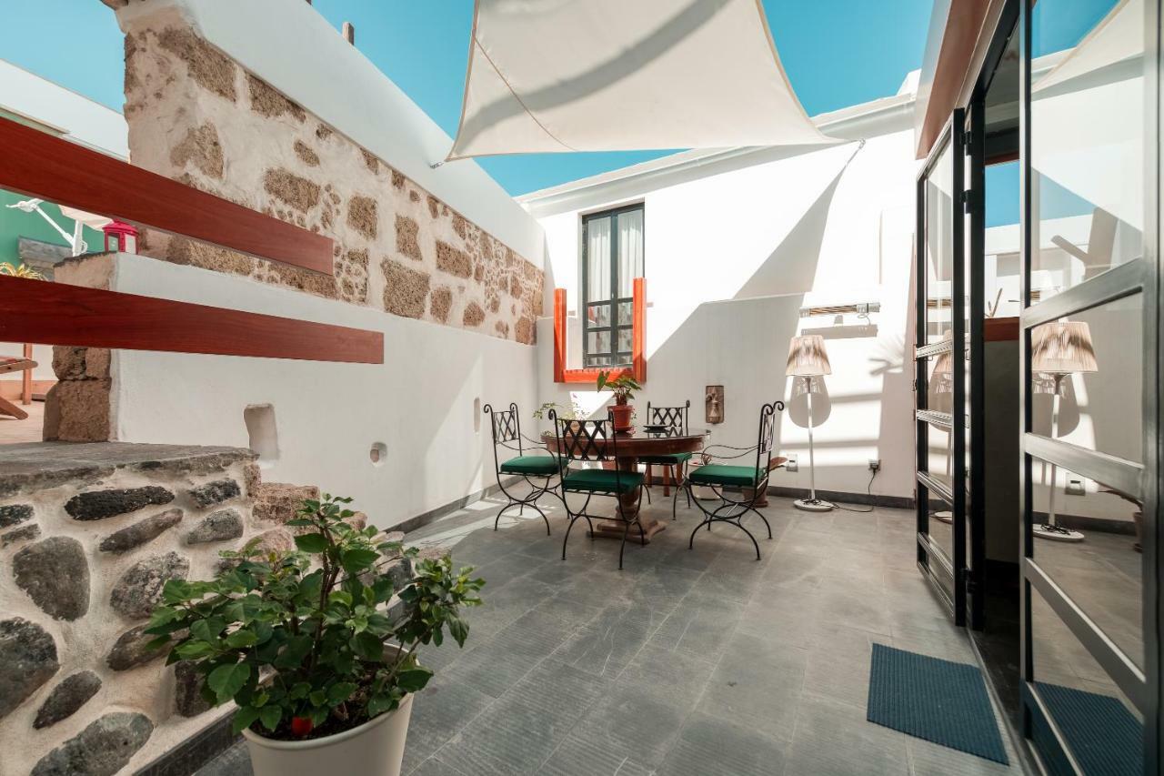Open Air Historic Penthouse Vegueta Apartment