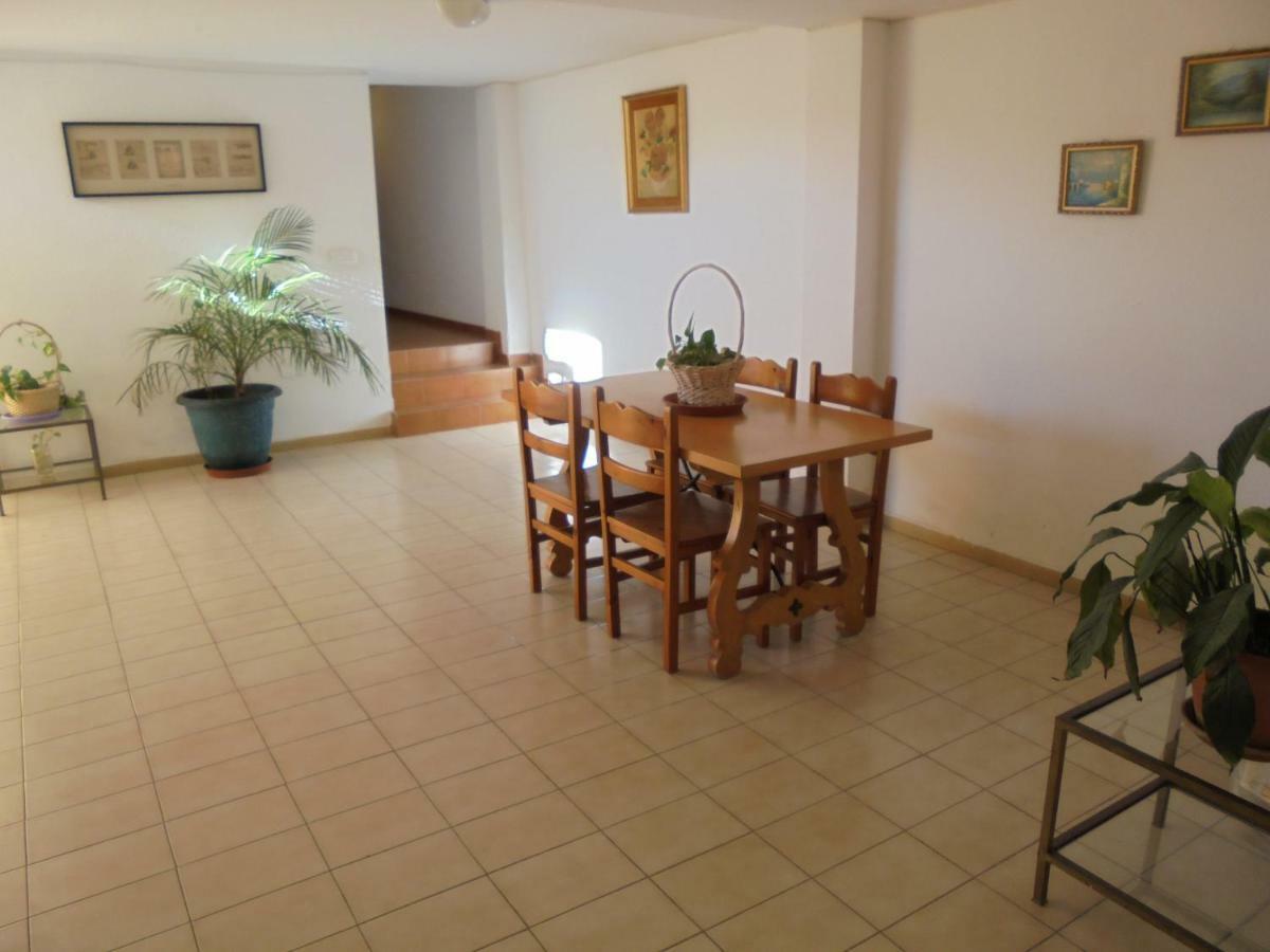 Avenida Carlota Alessandri Apartamento