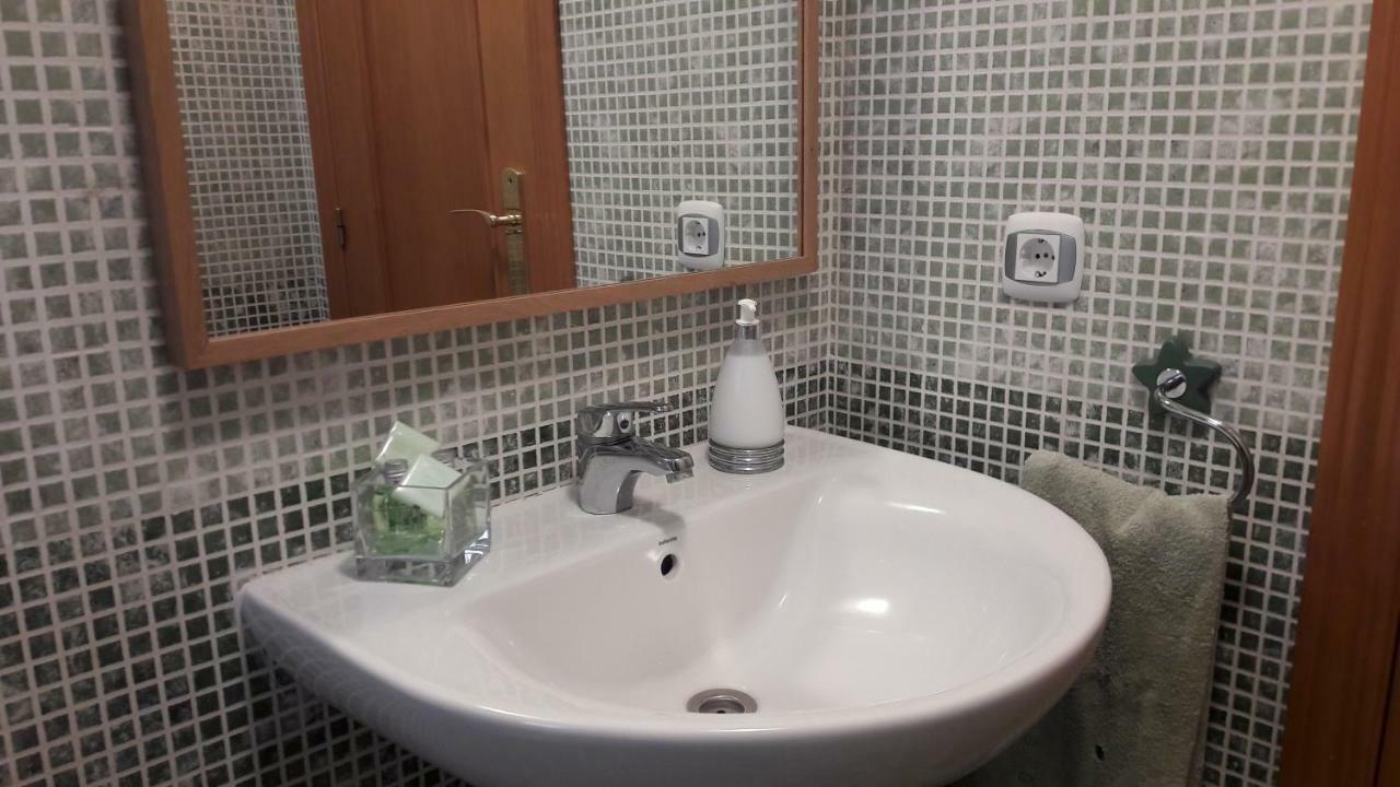Apartment Cozy With Pool Free Wifi & Netflix *