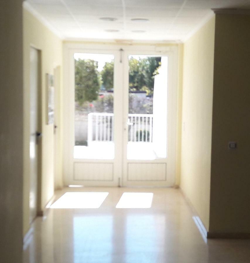 Cozy With Pool Free Wifi & Netflix Apartment