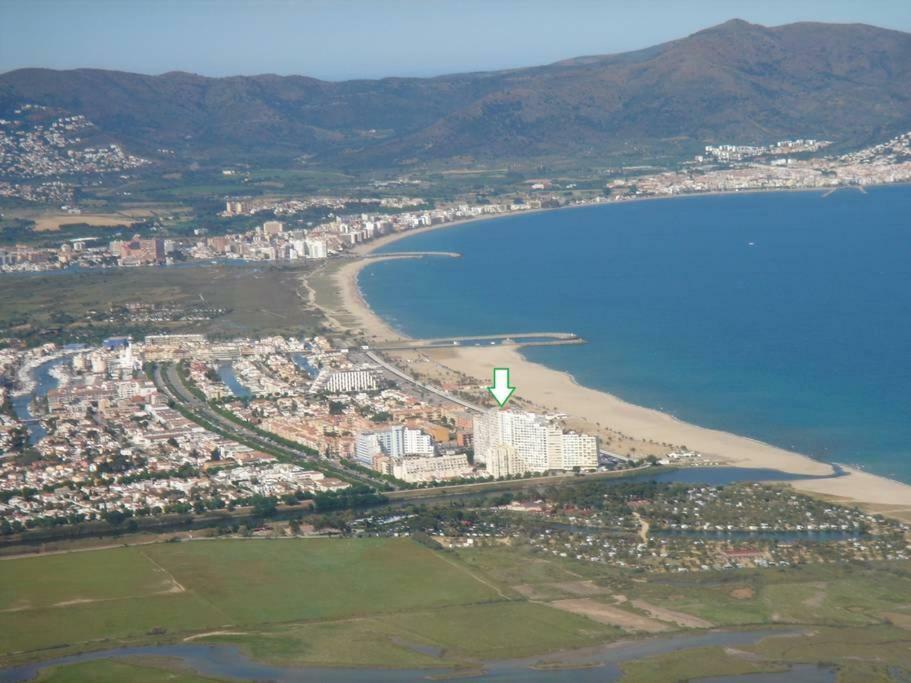 Sant Lluis Aire Y Wifi Gratis Apartamento Ampuriabrava