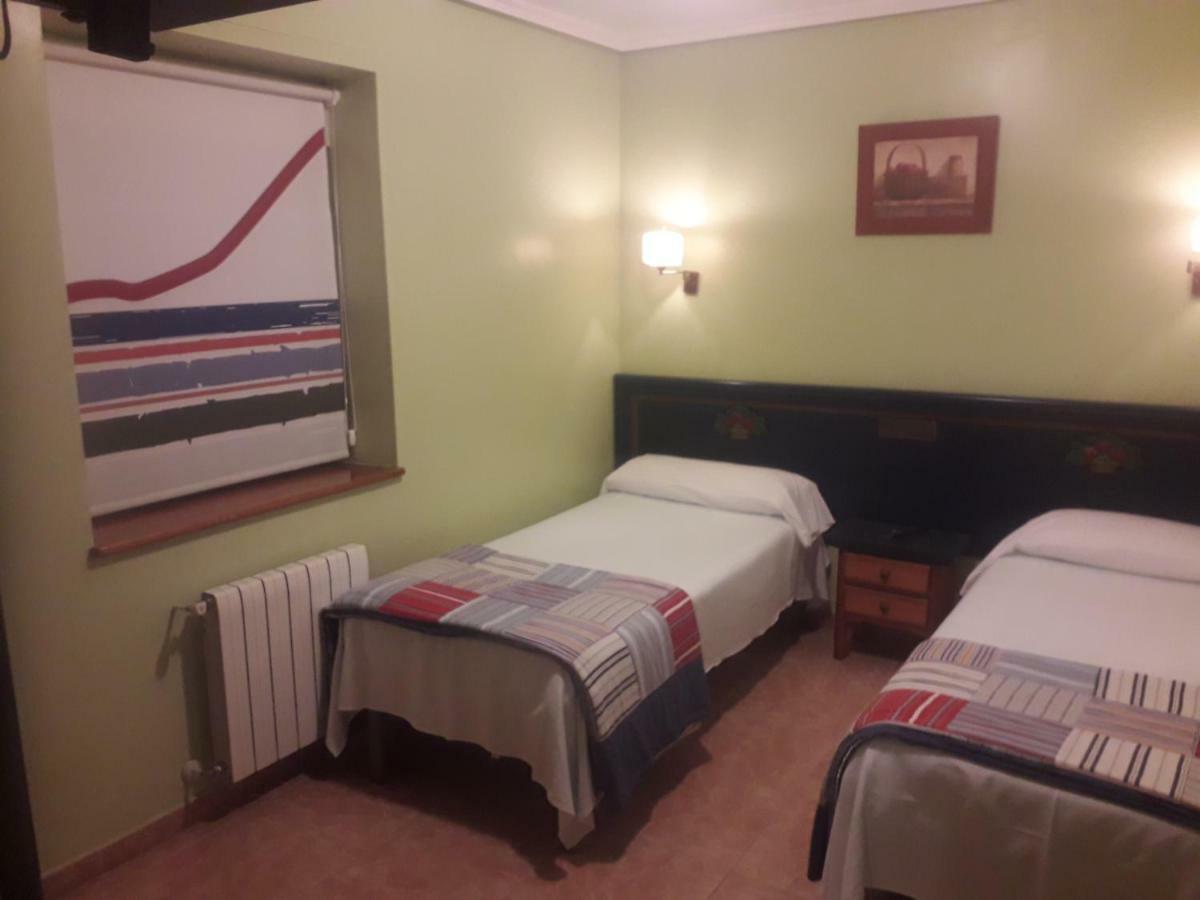 La Casona 2*