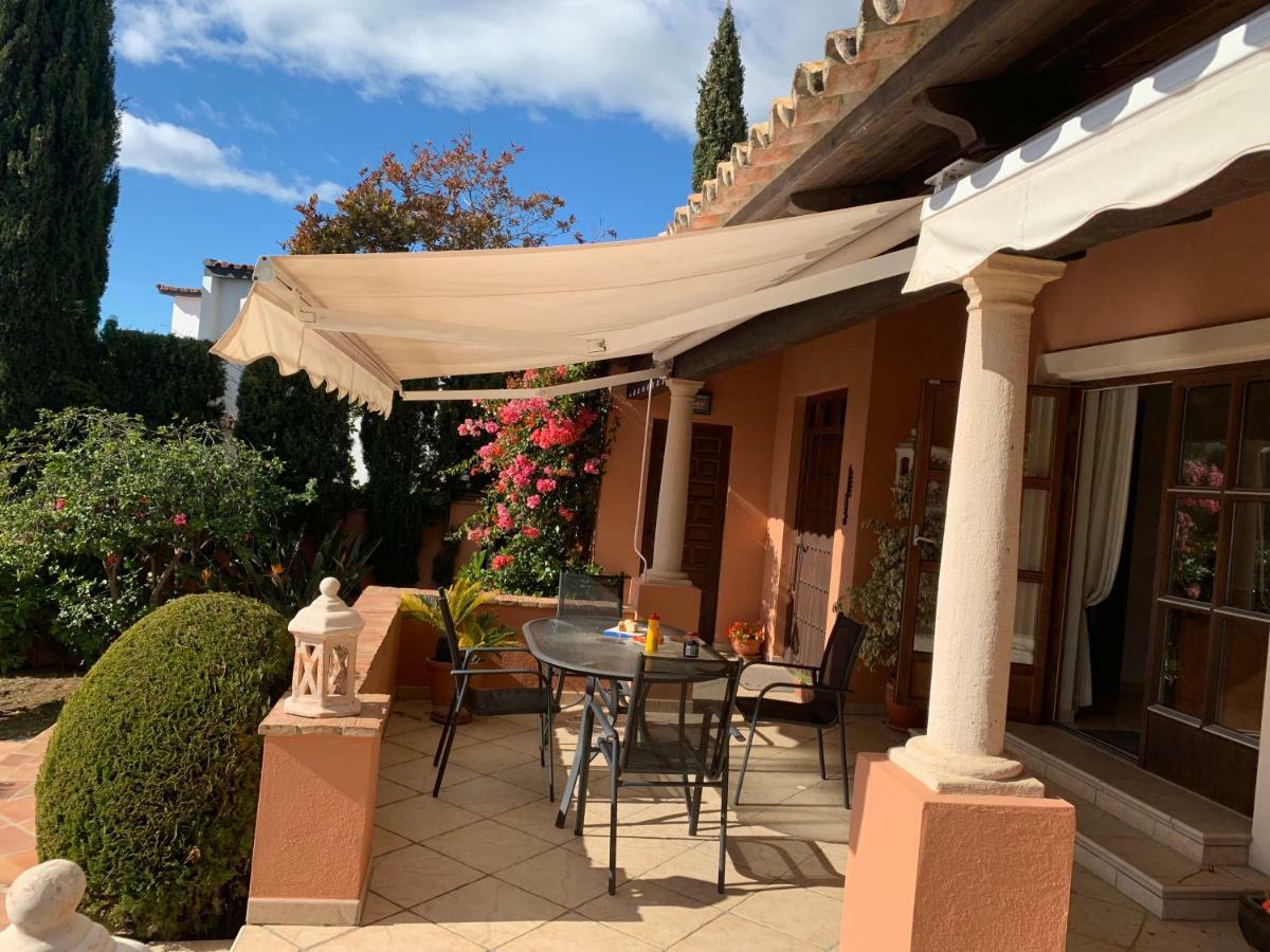 Exclusive Andalusian El Pino In Cabopino Marbella