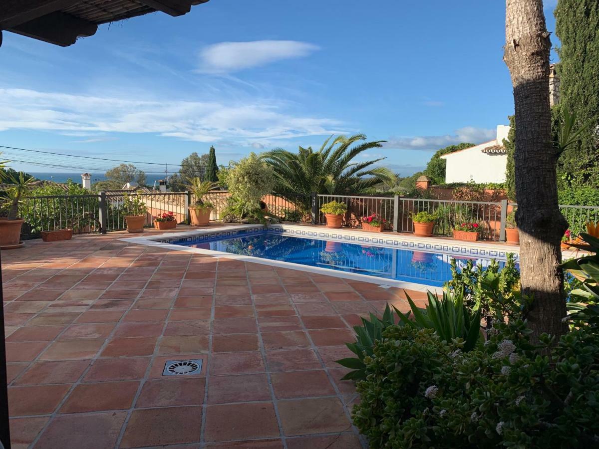 Exclusive Andalusian El Pino In Cabopino