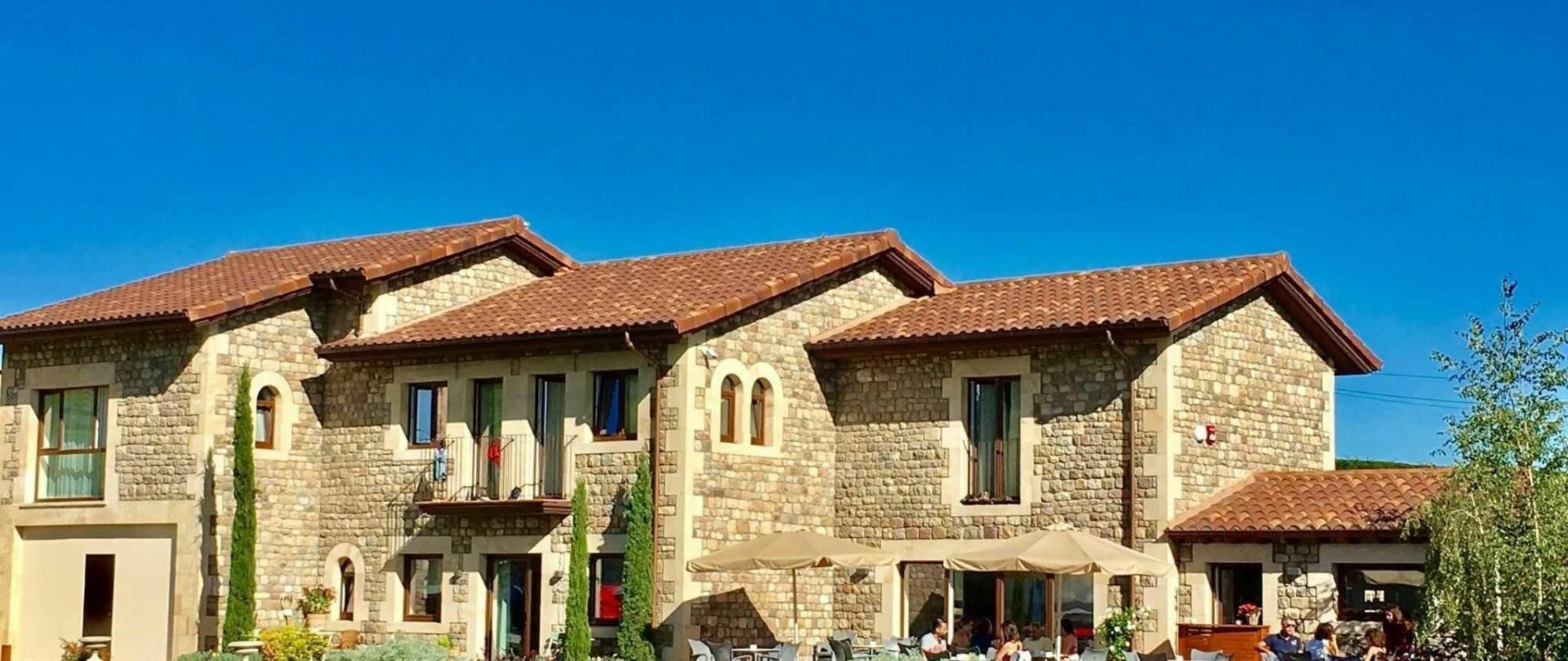 La Fuentona De Santillana Santillana del Mar