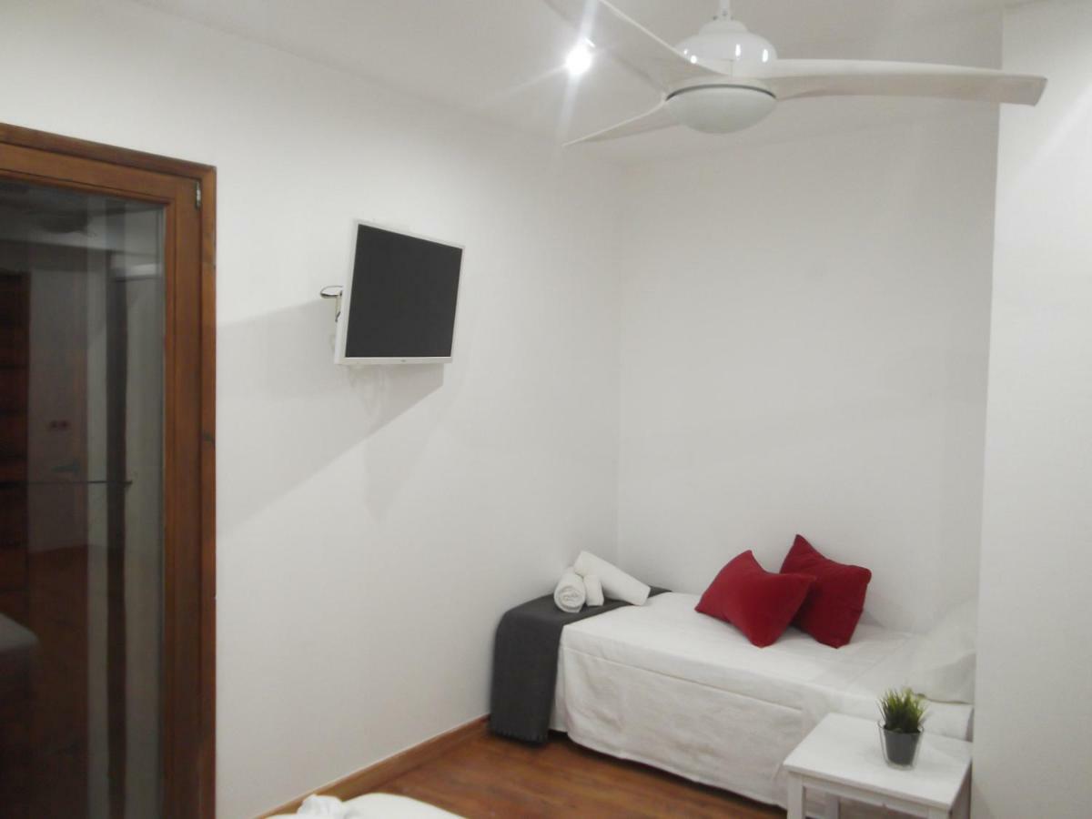 A&e.escornalbou Bed & Breakfast *
