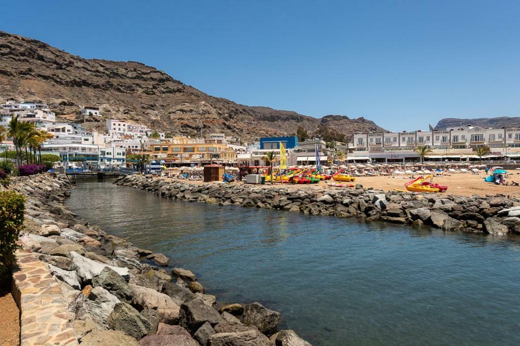 Sunny Sky * Puerto De Mogan