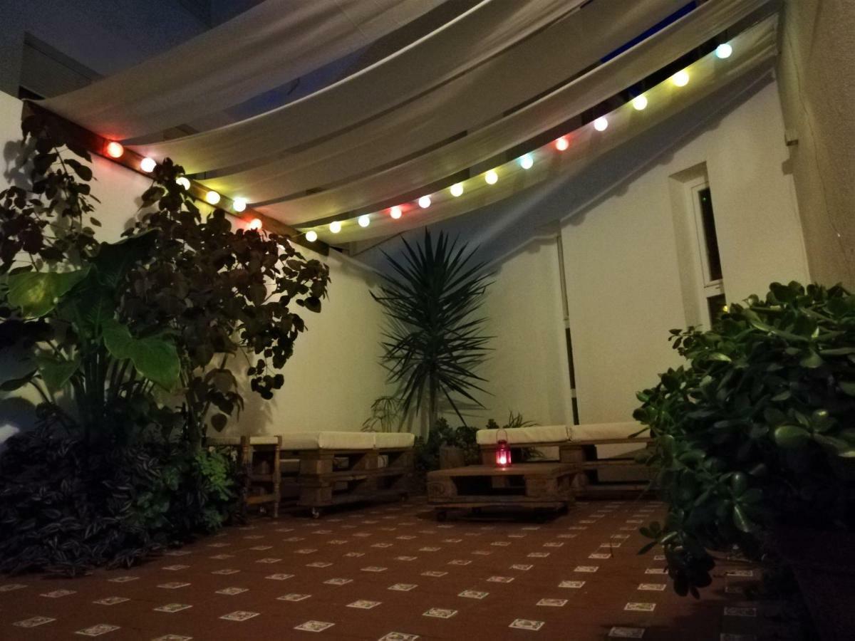 En La Bahía De Cádiz Con Zona Chill-out Y Wifi *