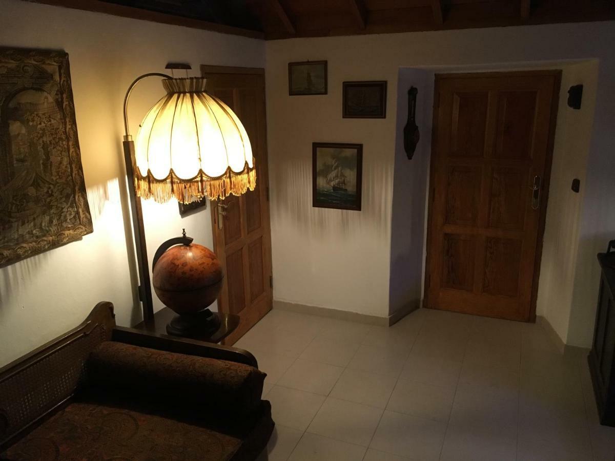 Casa Lomo Cabo * Puntallana