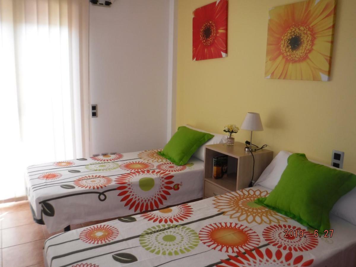 Casa Bergkamp * Deltebre
