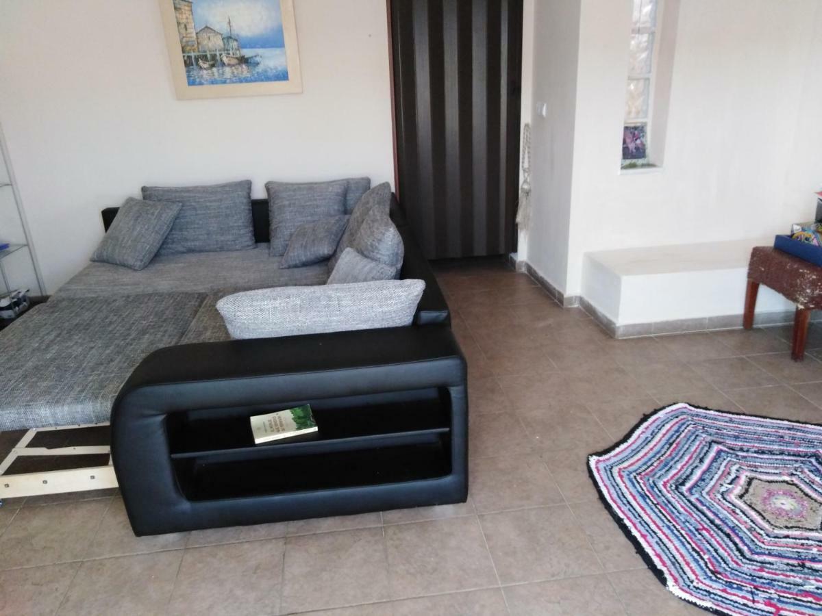 En Casa Compartida Retamar Homestay Almeria