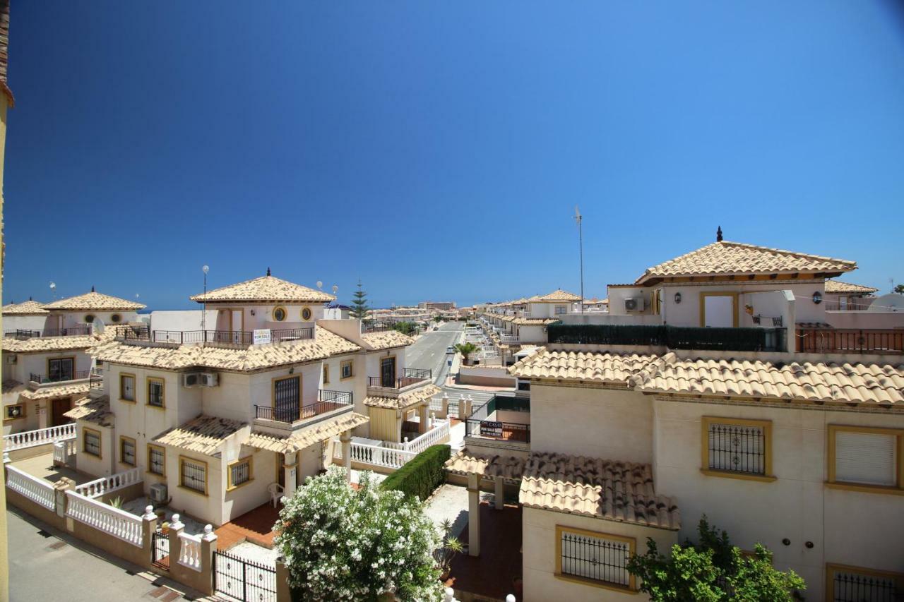 Apartment House Rubi Orihuela