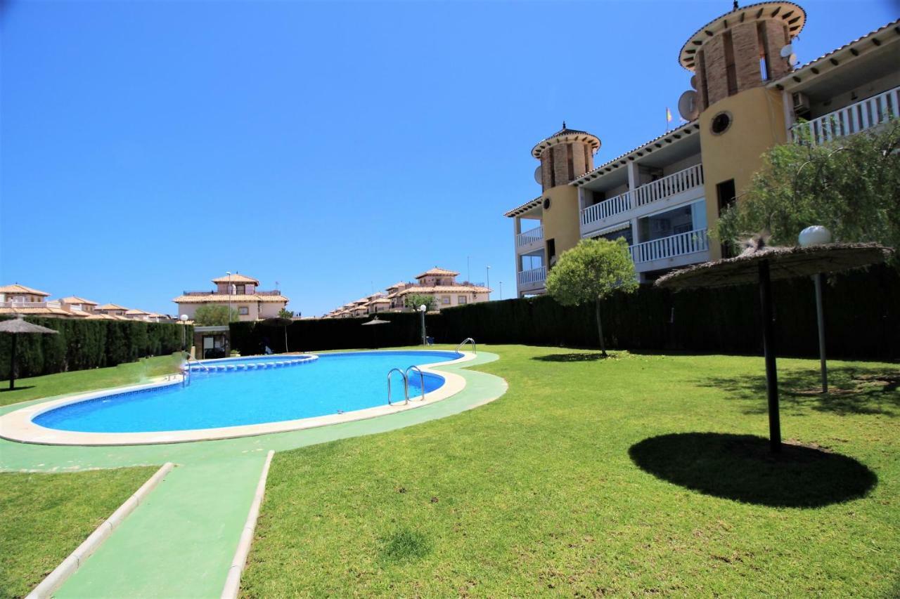 House Rubi Apartment Orihuela