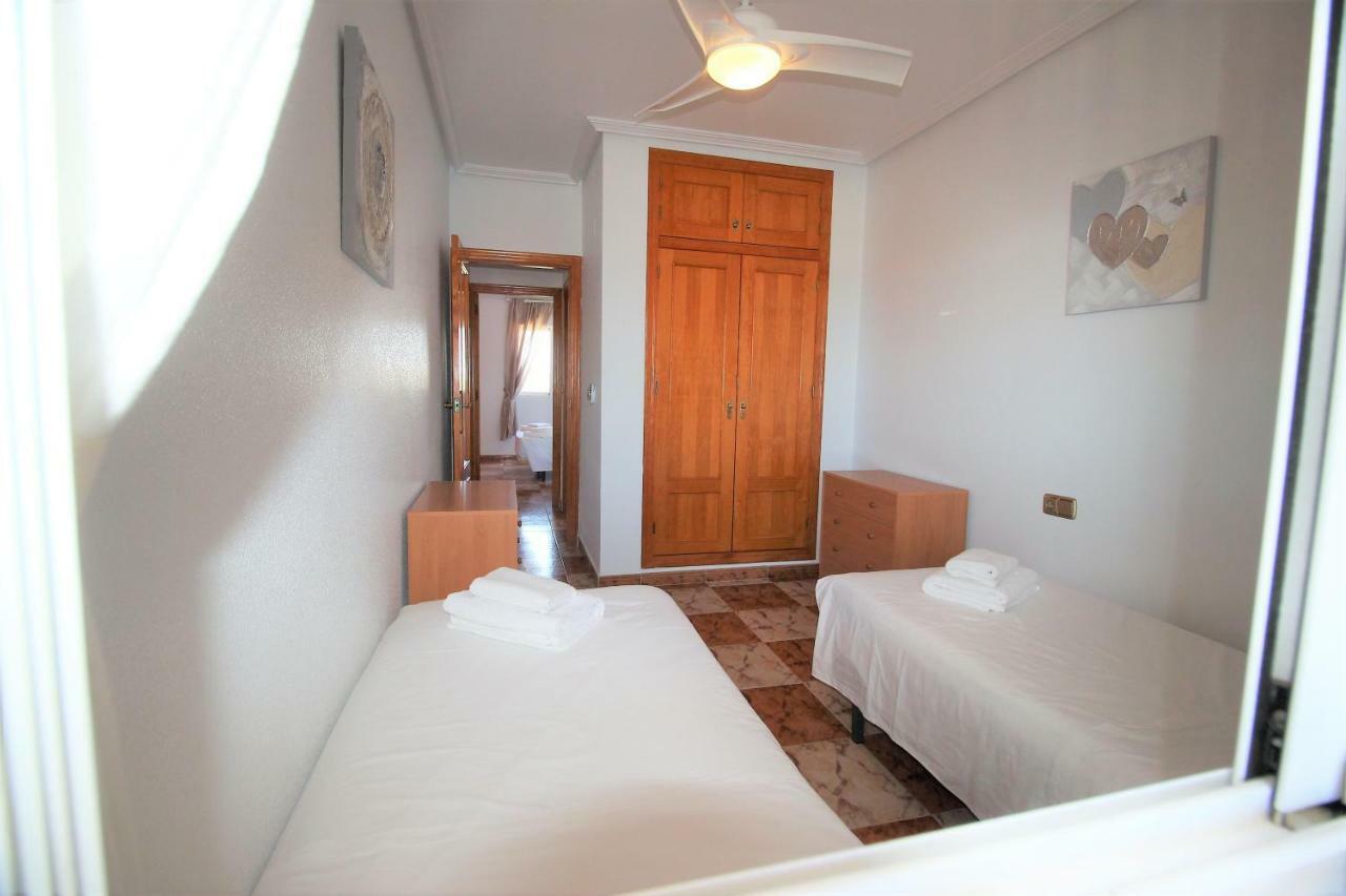 House Rubi * Orihuela