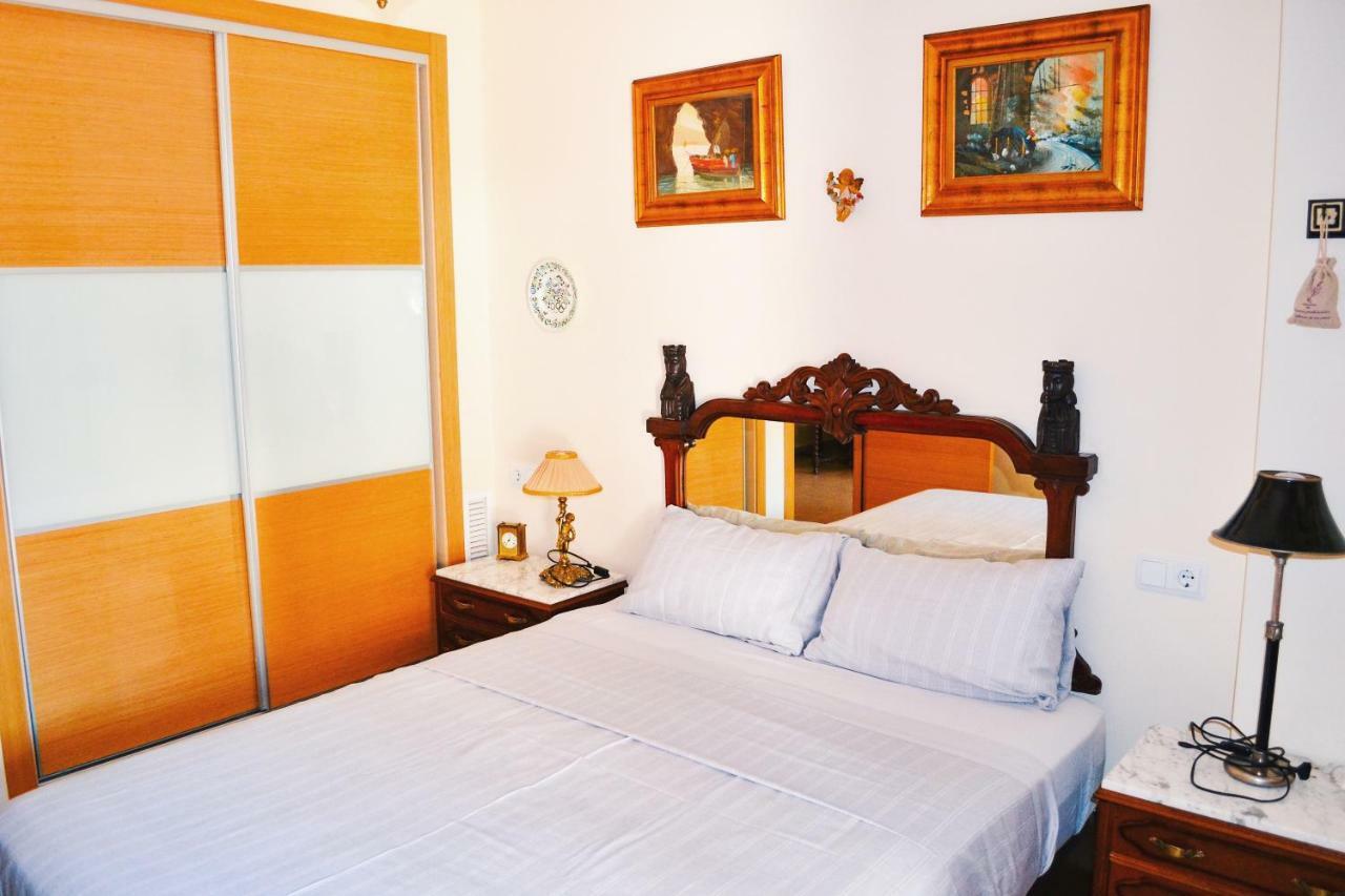 Apartamento Con Terraza Sur * Dénia